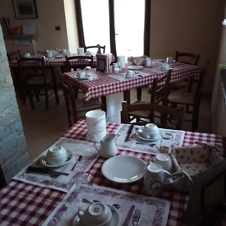 Ai Prüsot Frühstückspension Bagnolo Piemonte