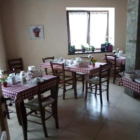 Bed & Breakfast Ai Pruesot