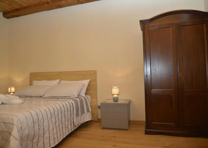 Ai Pruesot B&B Bagnolo Piemonte
